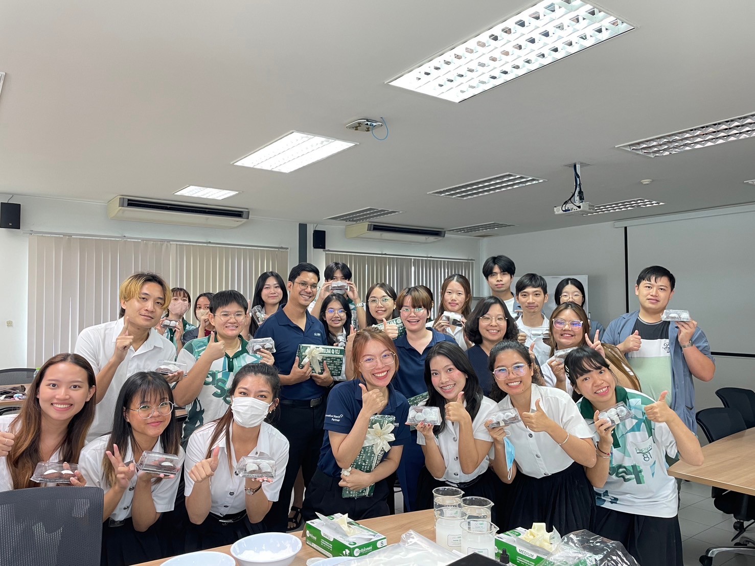 SMS Shares Food Innovation Expertise at Kasetsart University