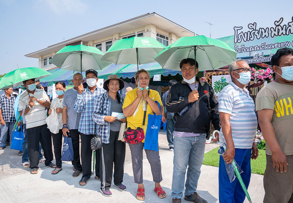 Many farmers families joined the event - lively atmosphere.jpg
